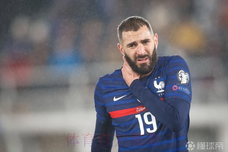 凡尔赛法院正式传唤本泽马 最多将被判刑入狱5年 凡尔赛法院正式传唤本泽马 最多将被判刑入狱5年